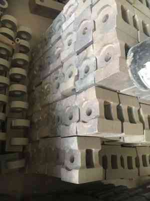 供應(yīng)耐磨錘頭,合金錘頭,破碎機錘頭,篩板,絞龍等