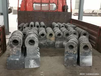 合金錘頭與傳統工藝、材質的錘頭哪個性價比更高?